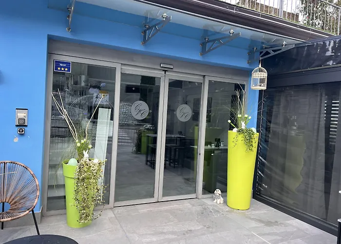 Hotel Canarino Riva del Garda